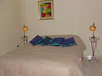 Hotel Alloggiare A Lamanna 3*